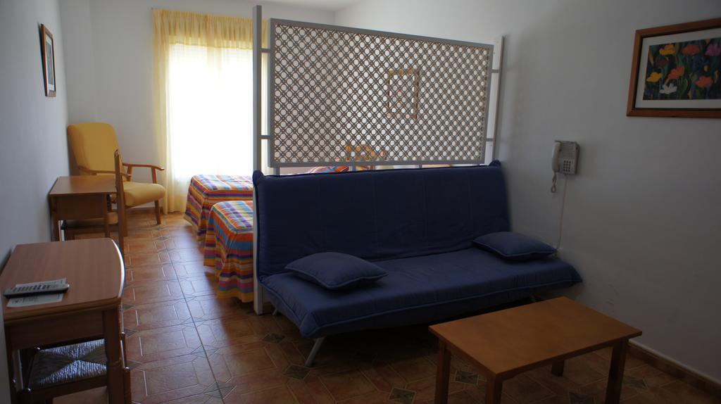 Hotel Apartamentos Kantara Al-Saif Alcântara Exterior foto